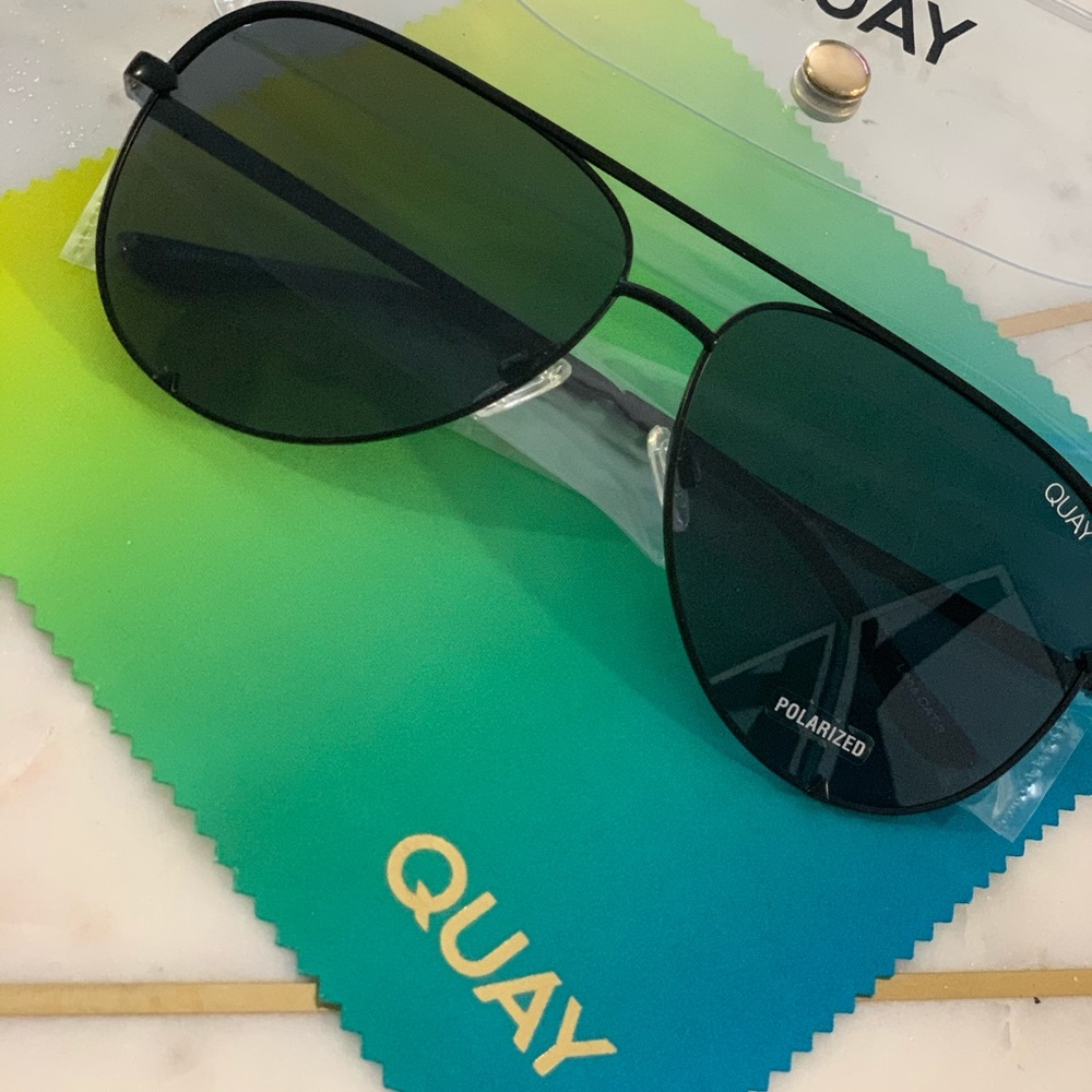 Quay Australia high key glasses